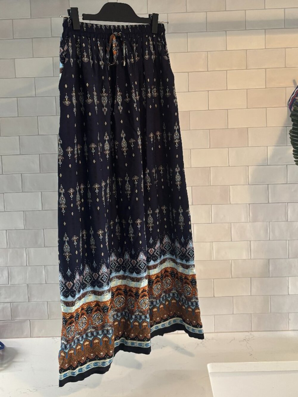 Flowy Lightweight Long Skirt - Parabler - Womens Small